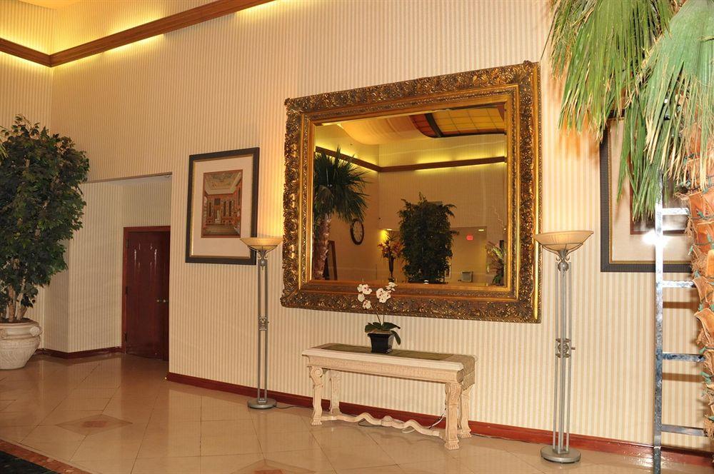 ชาโต มาร์ กอล์ฟรีสอร์ต เทรดมาร์คคอลเลคชั่น บาย วินด์แฮม Hotel ลอเดอร์ฮิลล์ ภายนอก รูปภาพ
