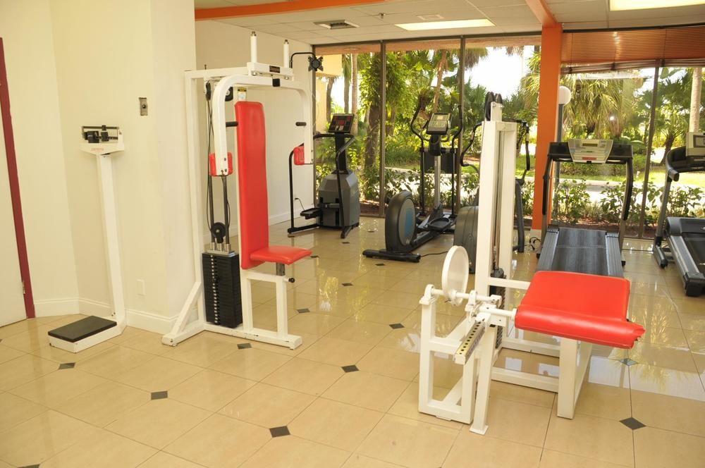 ชาโต มาร์ กอล์ฟรีสอร์ต เทรดมาร์คคอลเลคชั่น บาย วินด์แฮม Hotel ลอเดอร์ฮิลล์ ภายนอก รูปภาพ