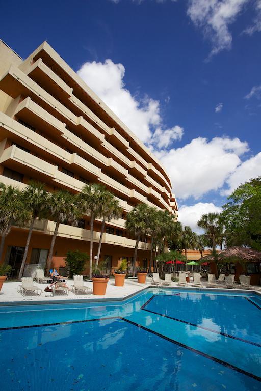ชาโต มาร์ กอล์ฟรีสอร์ต เทรดมาร์คคอลเลคชั่น บาย วินด์แฮม Hotel ลอเดอร์ฮิลล์ ภายนอก รูปภาพ